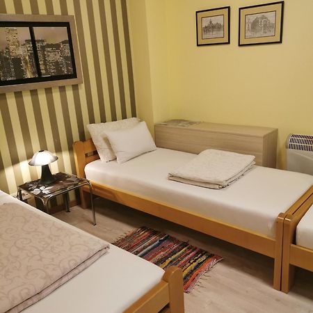 Agape Downtown Apartment Belgrade Luaran gambar