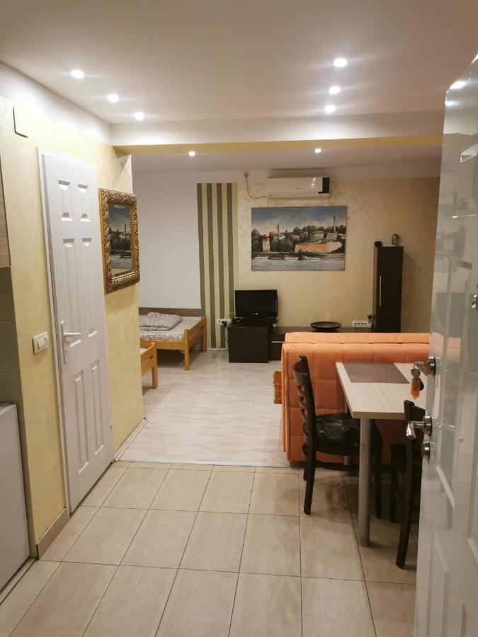 Agape Downtown Apartment Belgrade Luaran gambar