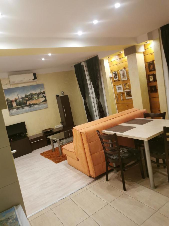 Agape Downtown Apartment Belgrade Luaran gambar